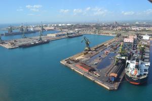 Porto_industriale1